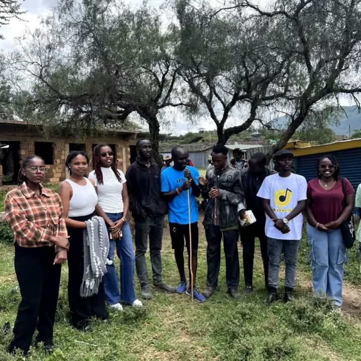 The Nuru ya Jamii volunteer team